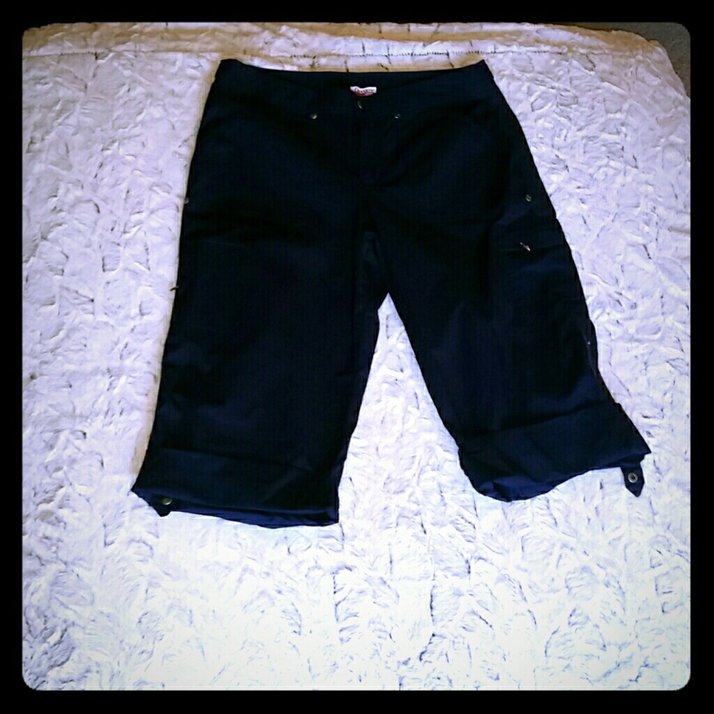 NWT Danskin roll up capris